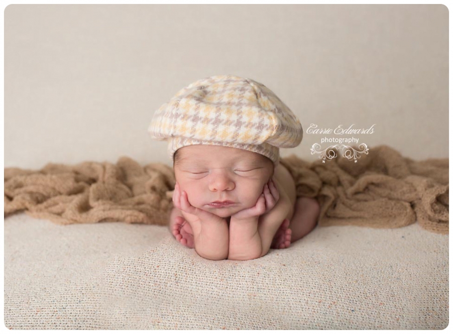 Evergreen Newborn Session Baby Boy, Newborn baby boy, Evergreen photographer, Newborn Photography, Carrie Edwards Photography, Baby boy in hat